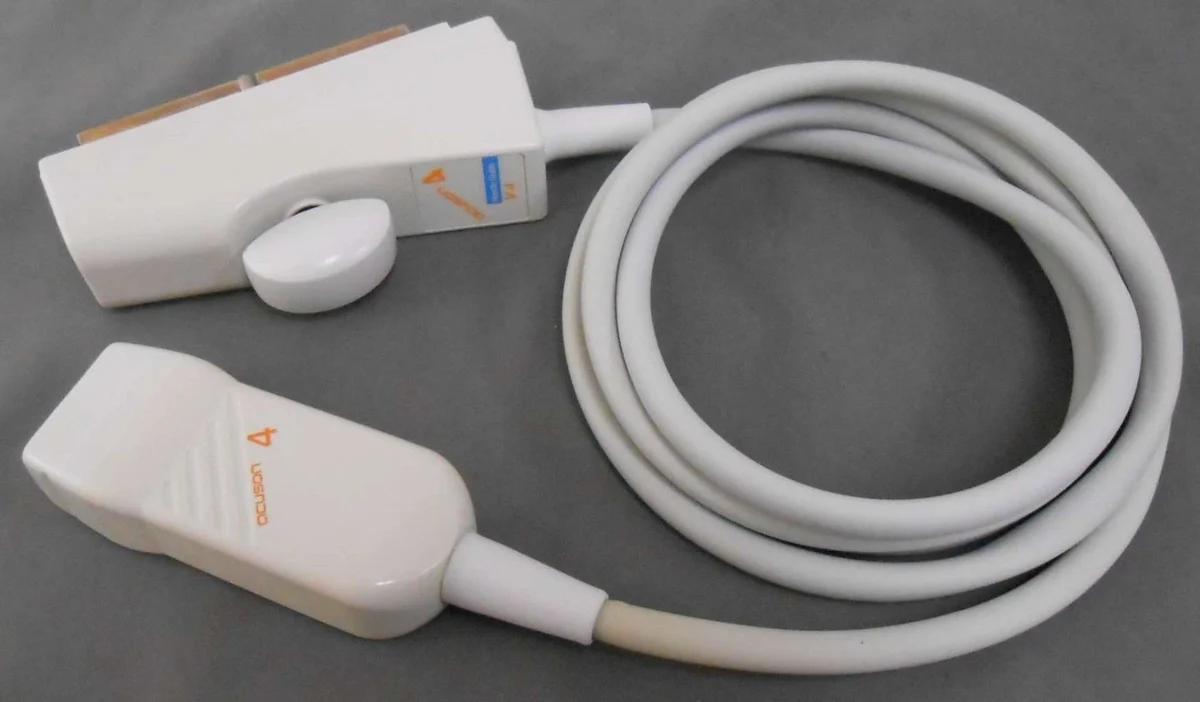 ACUSON V4