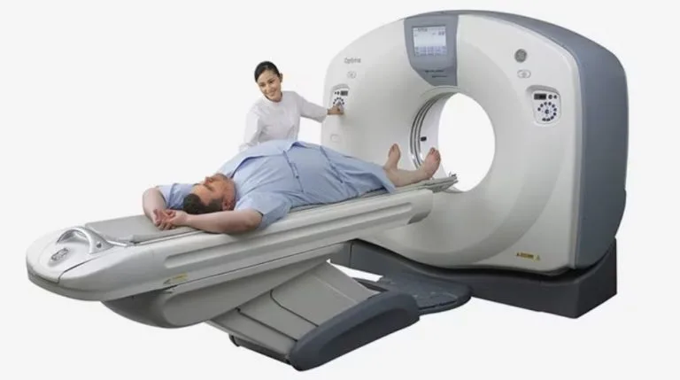 GE Optima 660
