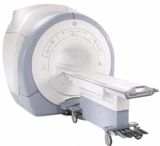 GE SIGNA HDXT 3.0T