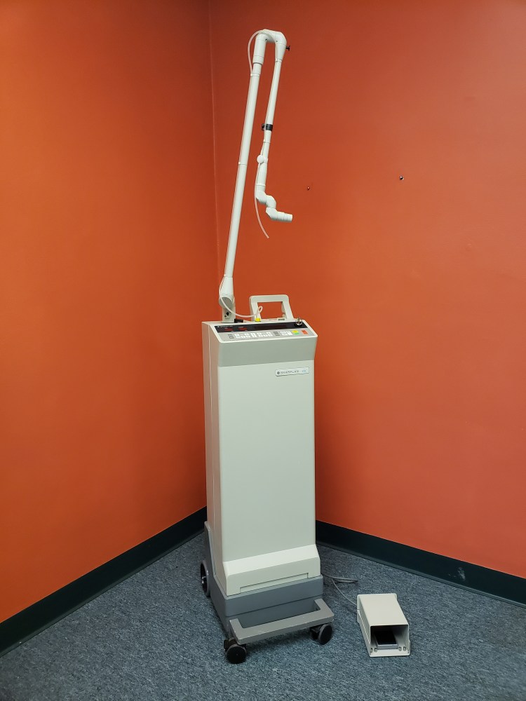 Lumenis Sharplan 40C
