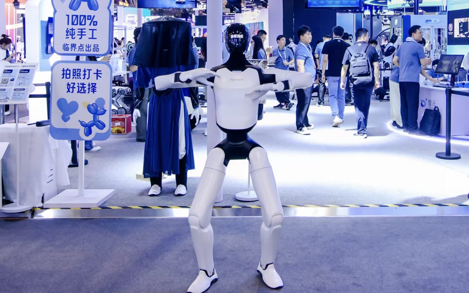 AGIBOT A3 Ultra humanoid robot at WAIC 2026