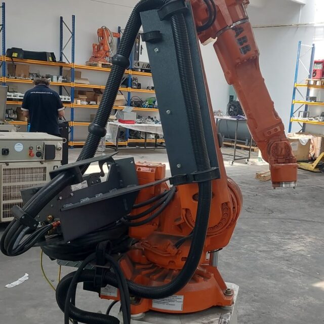 ABB IRB 2600ID Industrial Robot