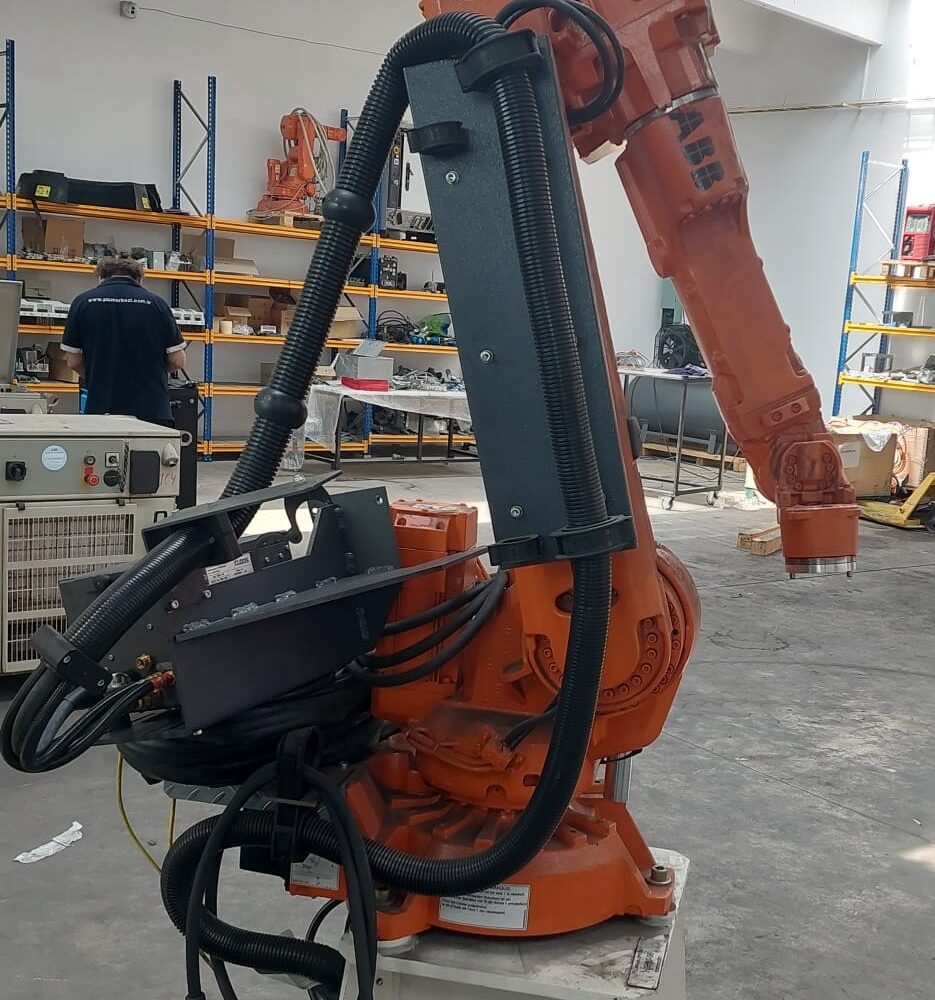 ABB IRB 2600ID Industrial Robot