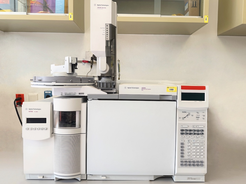 Agilent 6890N GC + 5975 MSD Analytical Laboratory System