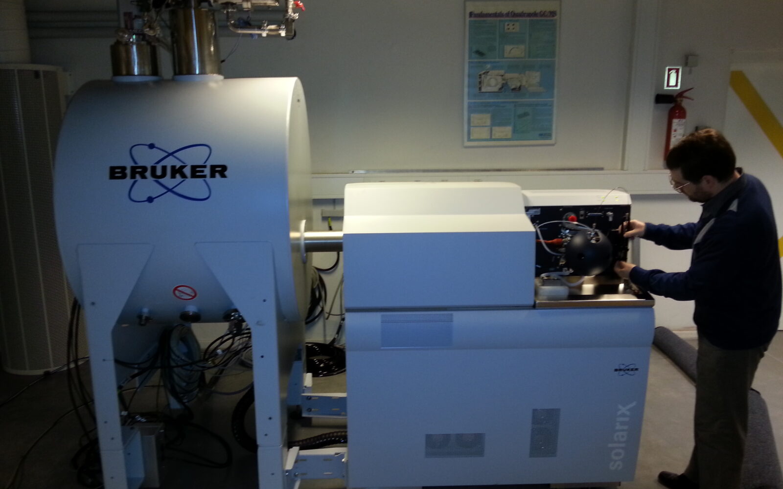 Bruker solariX XR FT-ICR Analytical Laboratory System