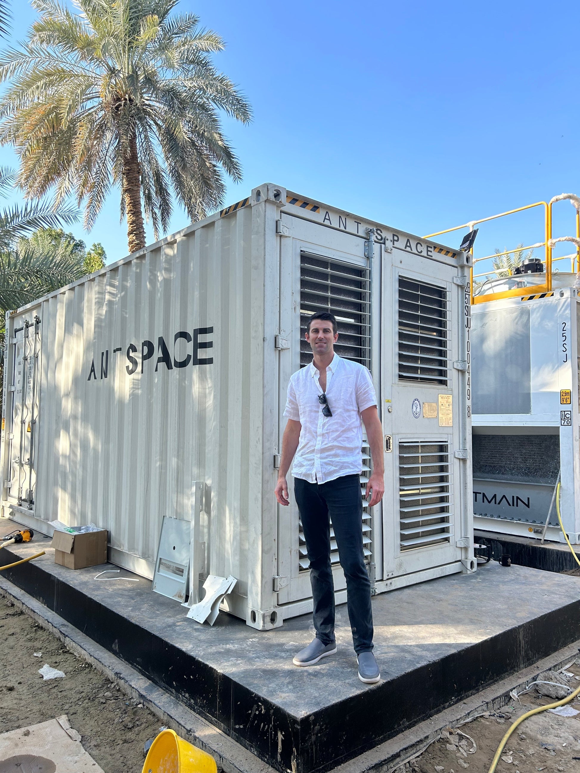 BITMAIN ANTSPACE HW7 Hydro Mining Container