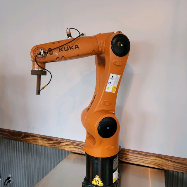 KUKA KR 6 R900 Industrial Robot