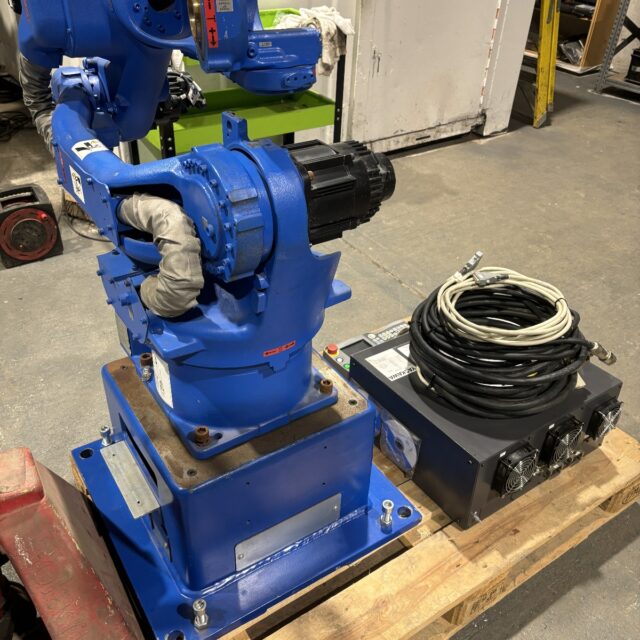 Yaskawa Motoman MA1440 Industrial Robot