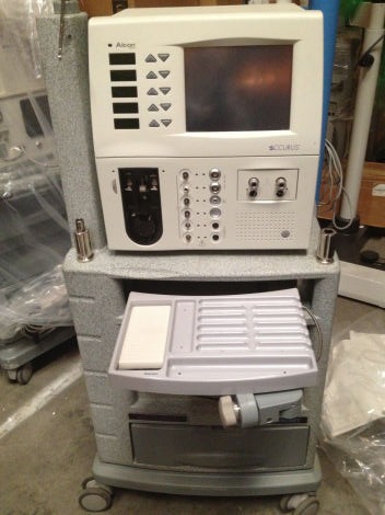 ALCON Accurus 800CS