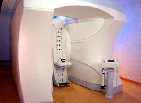 Fonar Stand-up Open MRI