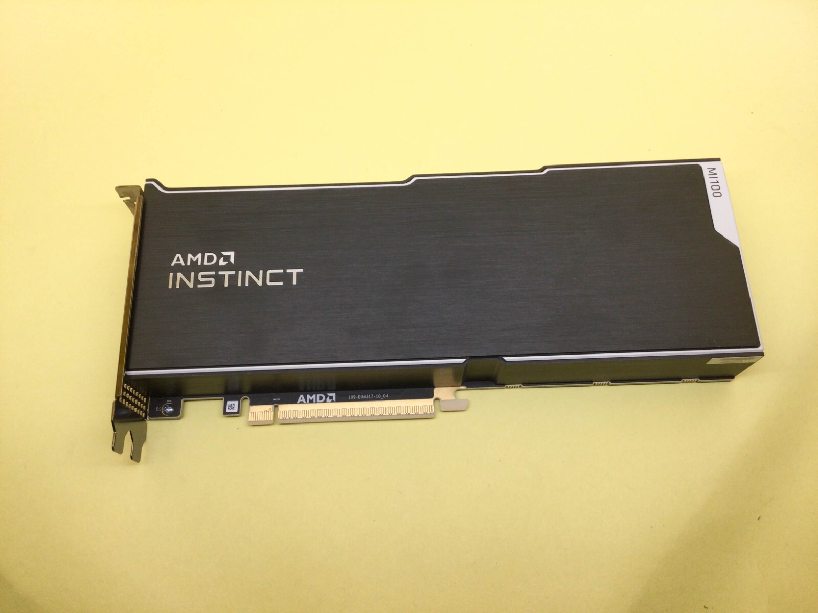 AMD Instinct MI100 32GB