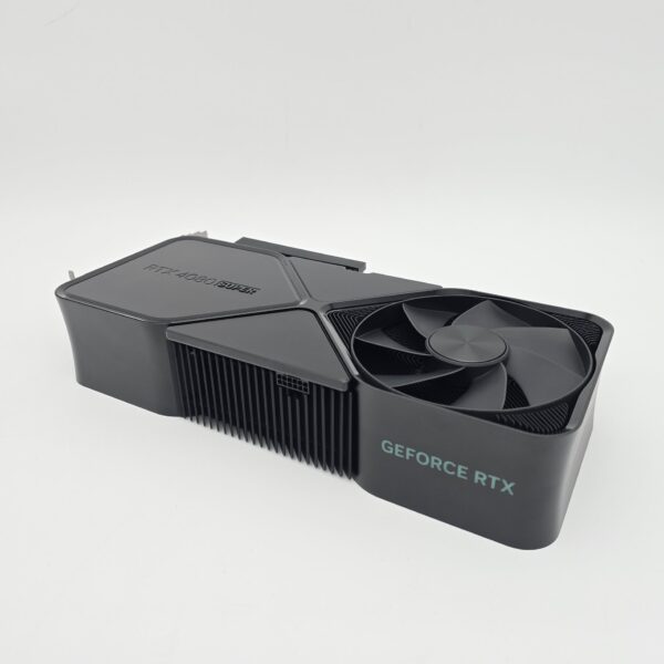 NVIDIA GeForce RTX 4080 SUPER Founders Edition 16GB