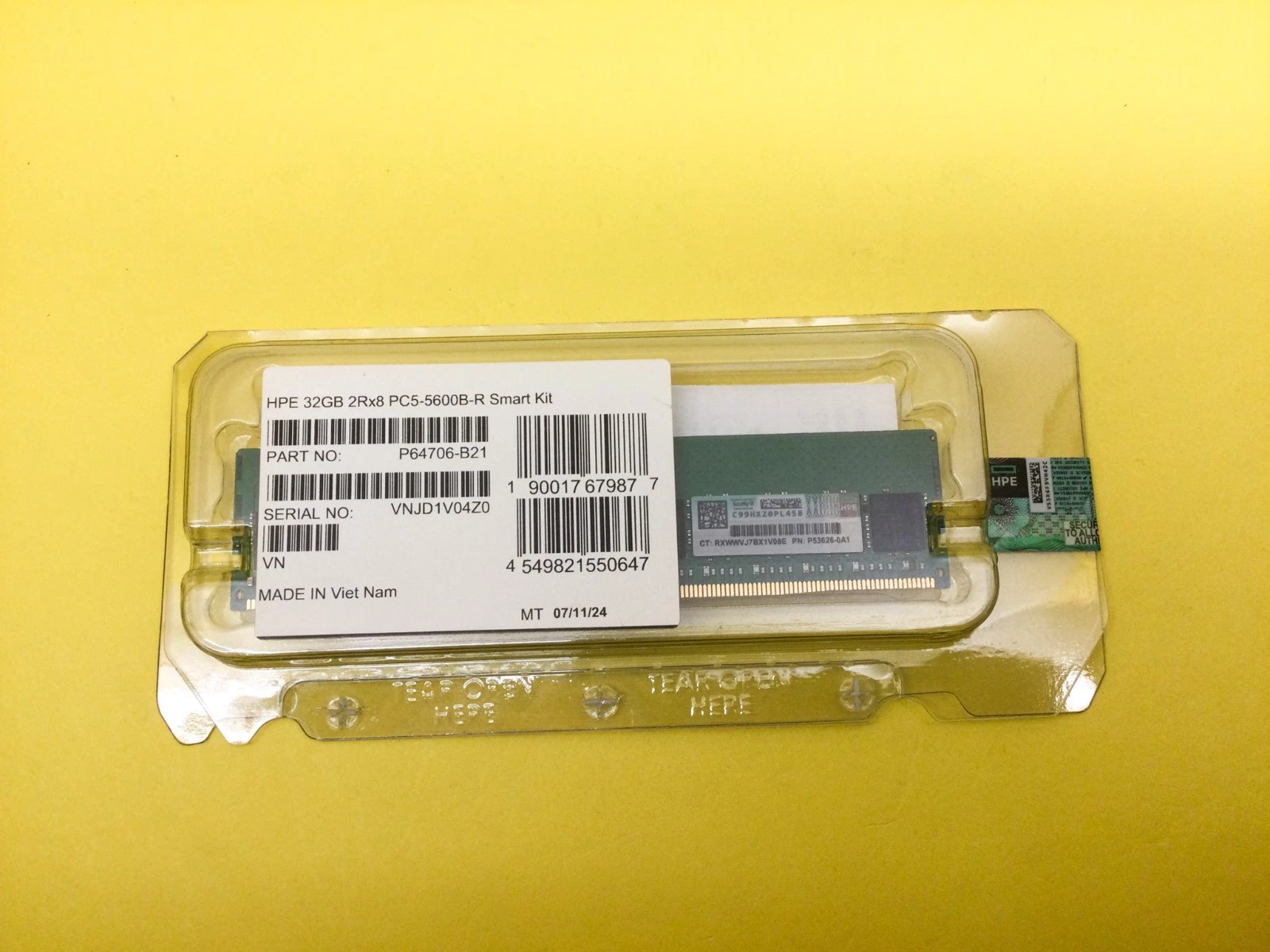 HPE P53626-0A1 32GB Memory module